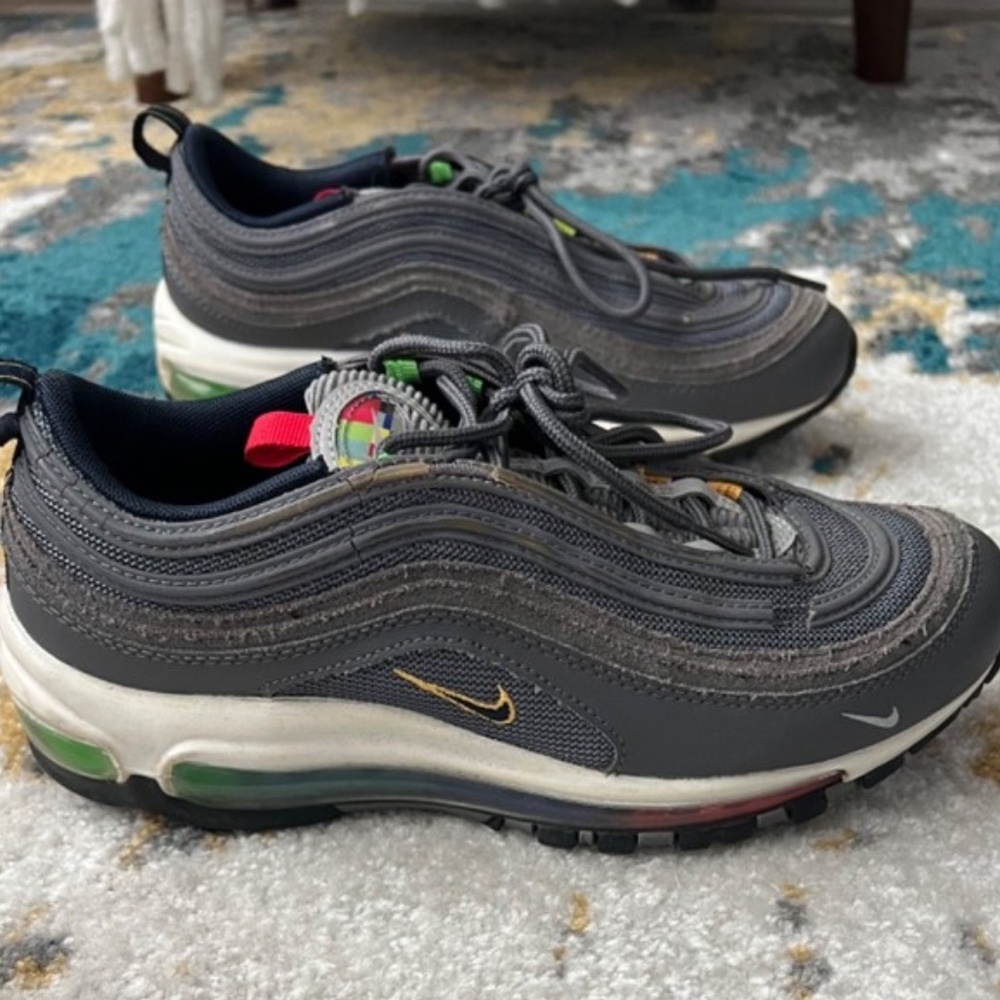 Nike Air Max 97 EOI GS Running Shoes DD2002-001 Size Youth 7Y / Women's 8.5